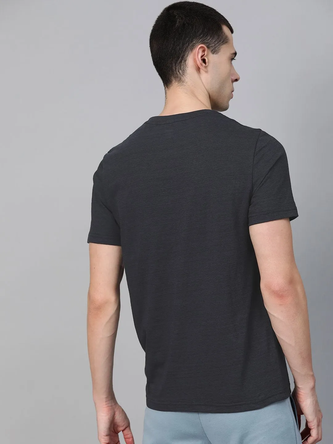 Alcis Men Black Solid Round Neck Running T-shirt