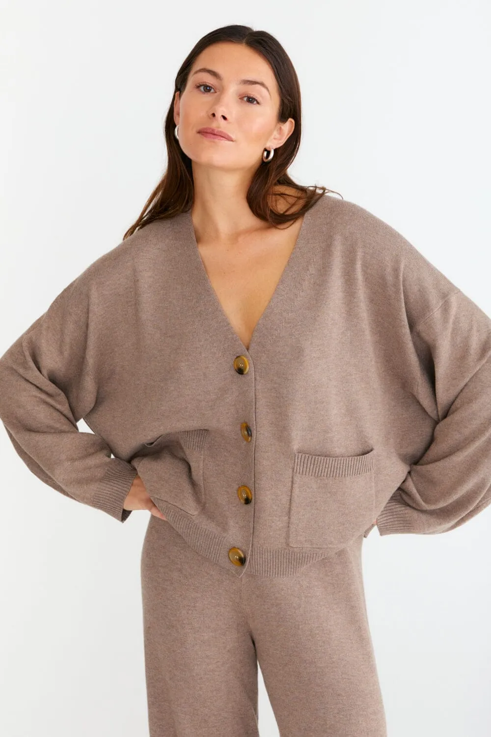 Classic boxy Knit Cardigan