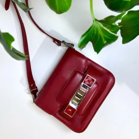 Classic Crossbody Bag Red