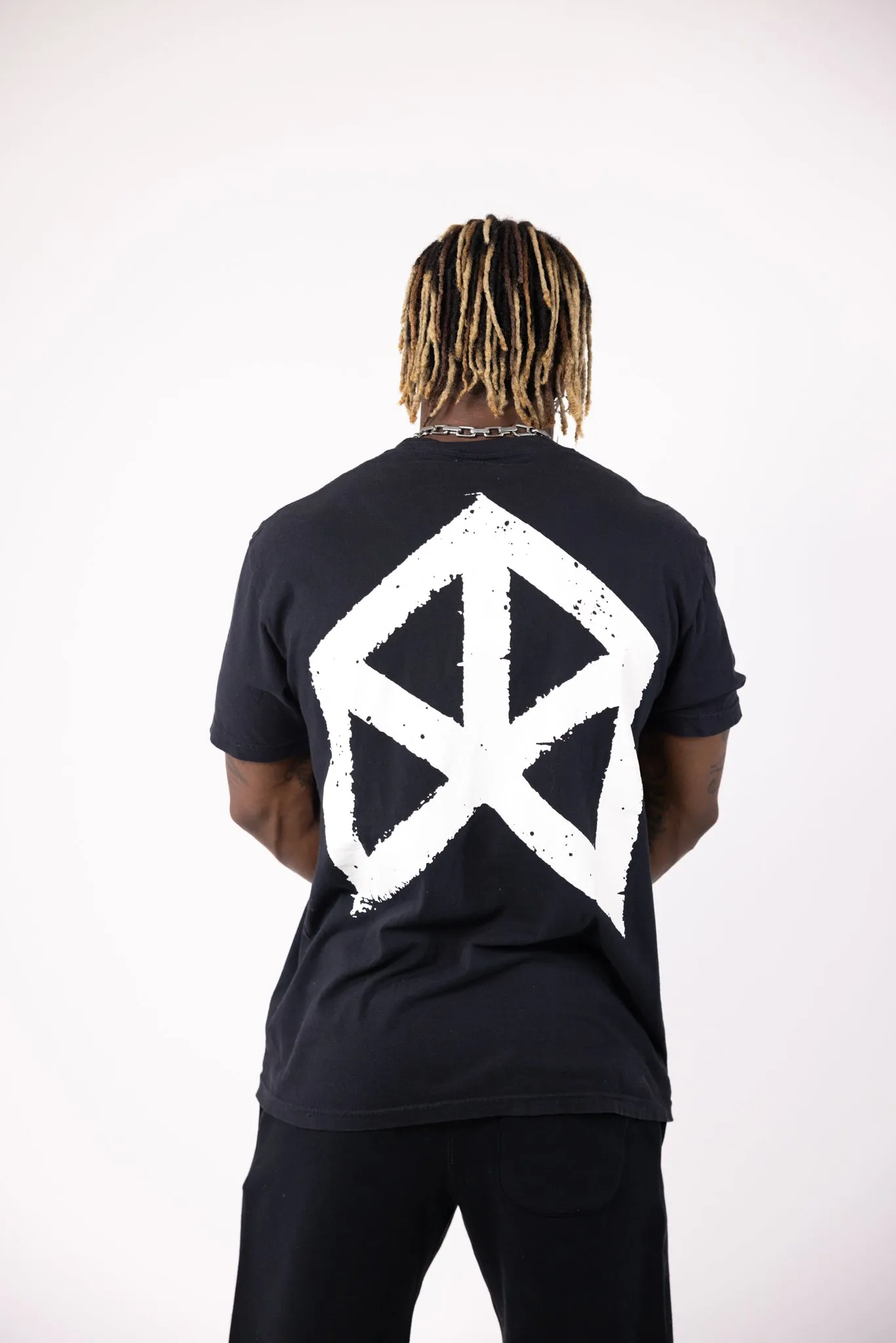 Distressed Diamond Tee