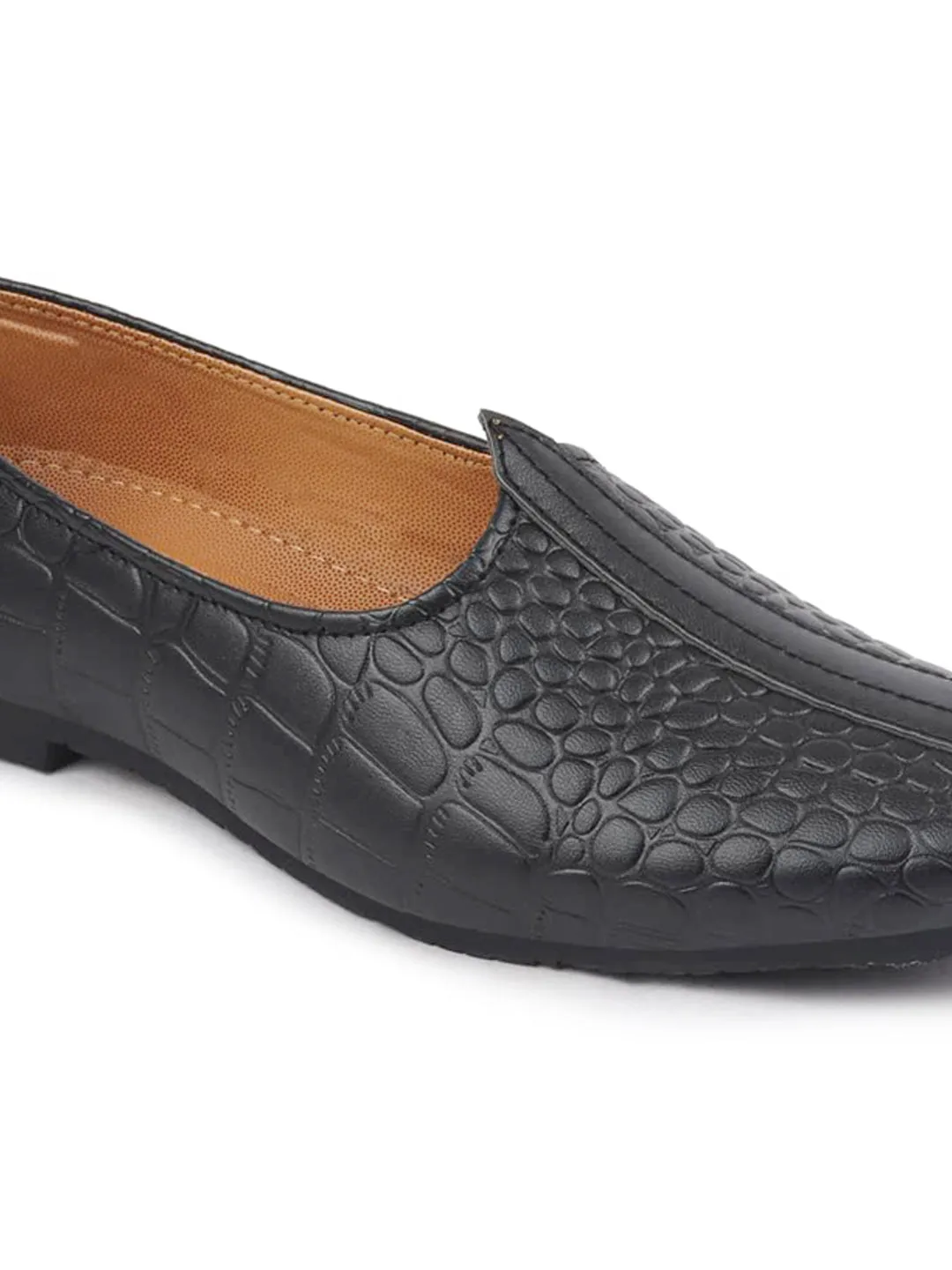 Men Black Ethnic Slip-On Juttis