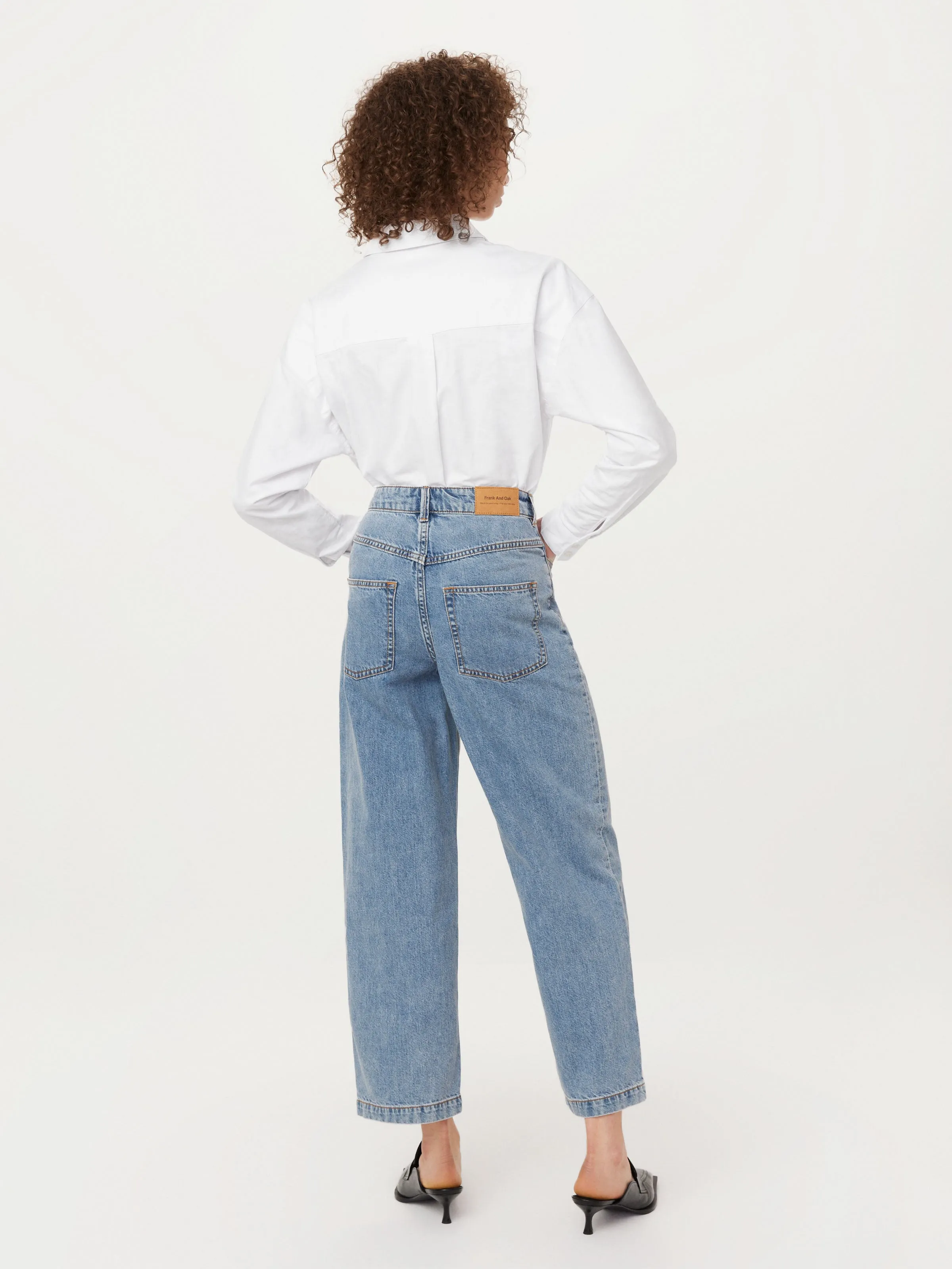 The Janis Wide Balloon Jean in Light Wash