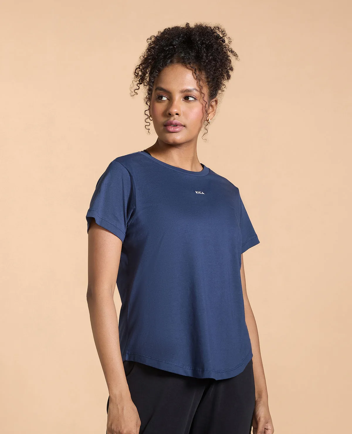 Women Solid Cotton Essential Top