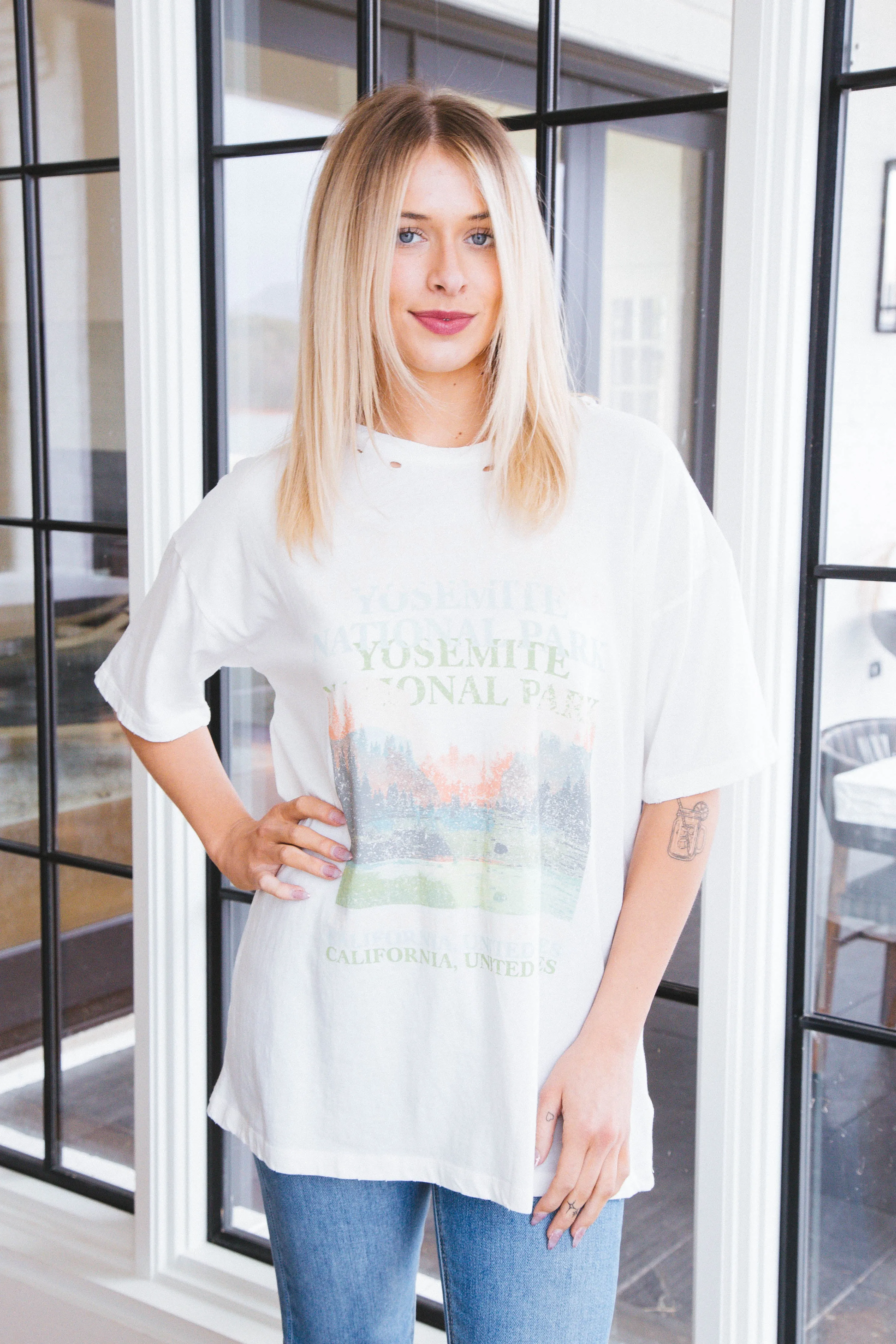 Yosemite Distressed Tee, Ivory